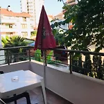 джорджия בית הארחה קיטן