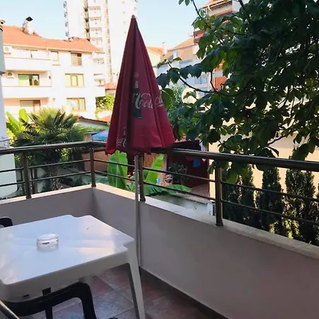 джорджия Πανσιόν Kiten (Burgas)