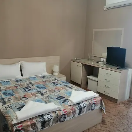 джорджия Πανσιόν 3*