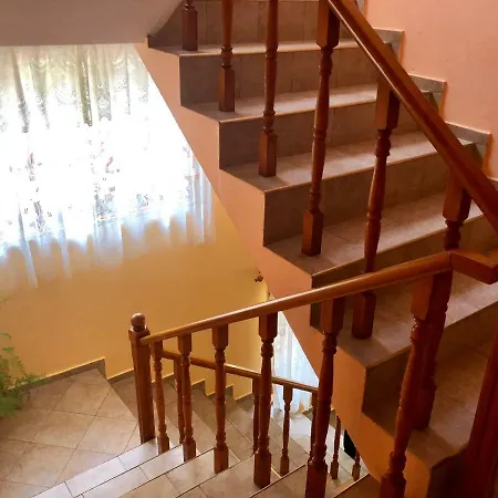 джорджия Πανσιόν Kiten (Burgas)